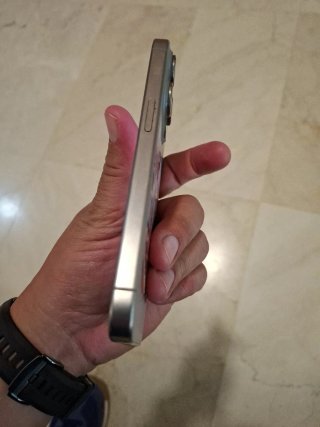 iPhone 15 Pro Space Gray