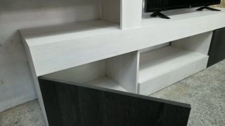 Mueble TV salón madera y cristal