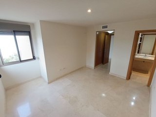 Piso en alquiler en Parque Mediterráneo - Santa Paula en Málaga