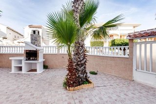 Casa adosada en venta en Torrelamata - La Mata en Torrevieja