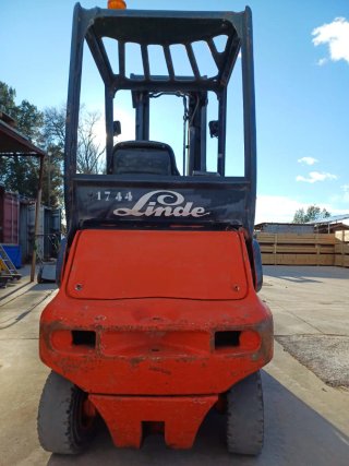 CARRETILLA Eléctricas ELEVADORA LINDE 1600 kg