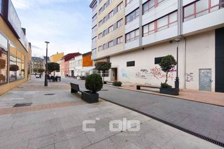 Local comercial en venta en A Milagrosa en Lugo