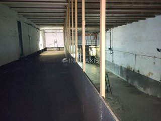 Nave industrial en venta en El Bon Pastor en Barcelona