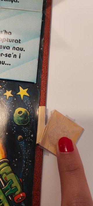 Obre i juga! llibre pop-up interactiu