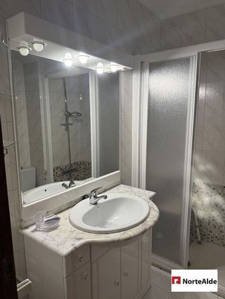 Piso en venta en Centro - Desierto - Arrontegi en Barakaldo