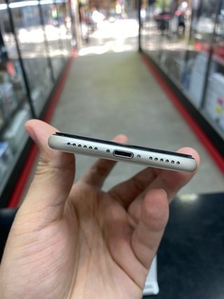 iPhone SE 3 GEN (2022) 64GB Blanco