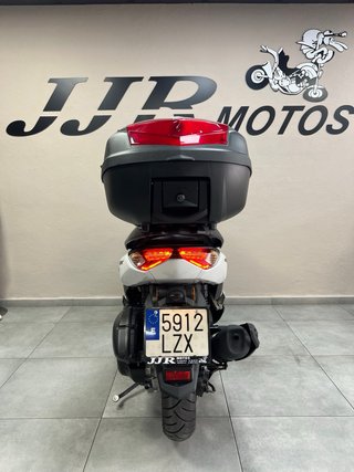 Yamaha NMAX