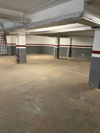 Garaje en venta en Horta en Barcelona