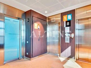Oficina en alquiler en Les Corts en Barcelona