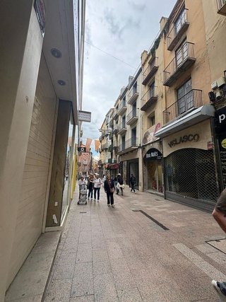 Local comercial en alquiler en Centre Històric - Rambla Ferran - Estació en Lleida