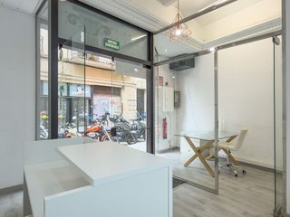 Local comercial en alquiler en Sant Gervasi - Galvany en Barcelona