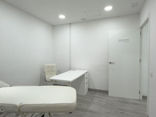 Local comercial en alquiler en Sant Gervasi - Galvany en Barcelona