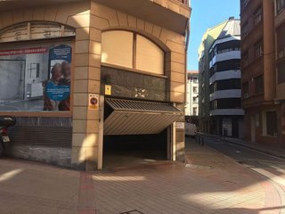 Garaje en venta en Centro - Desierto - Arrontegi en Barakaldo
