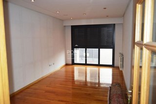 Piso en venta en Posío en Ourense