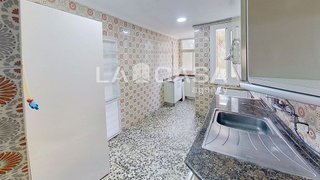 Piso en venta en La Verneda i la Pau en Barcelona