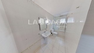Piso en venta en La Verneda i la Pau en Barcelona