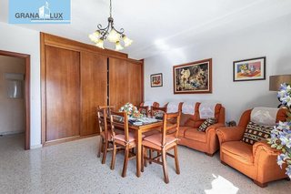 Piso en venta en Almanjáyar en Granada