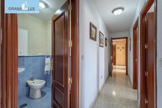 Piso en venta en Almanjáyar en Granada