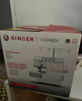Remalladora Singer Overlock 14SH654