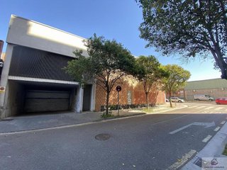 Local comercial en venta en Avda. Cataluña en Zaragoza