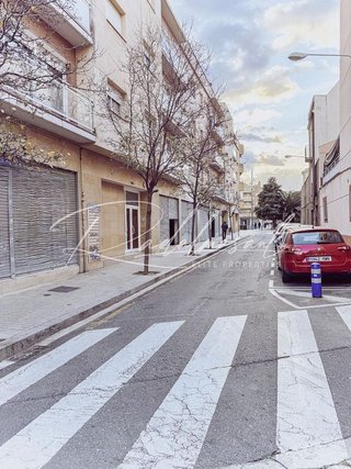 Local comercial en alquiler en Centre en Reus
