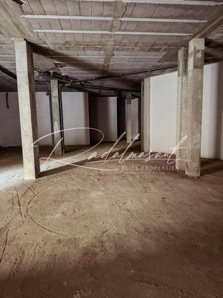 Local comercial en alquiler en Centre en Reus
