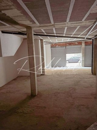 Local comercial en alquiler en Centre en Reus