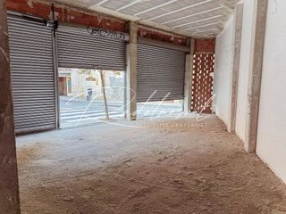 Local comercial en alquiler en Centre en Reus