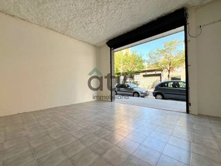 Local comercial en alquiler en Plaça Catalunya en Manresa