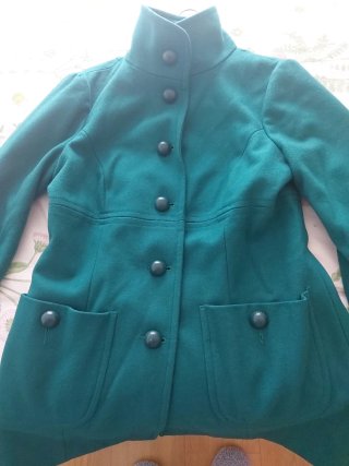 Abrigo Denny Rose verde talla L