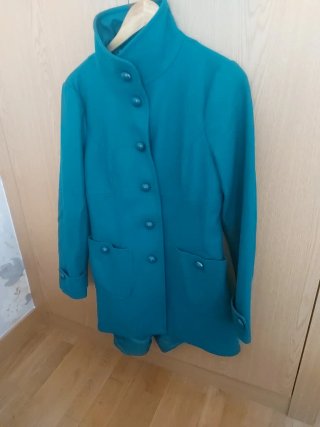 Abrigo Denny Rose verde talla L