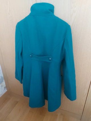 Abrigo Denny Rose verde talla L