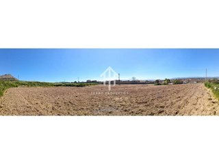 Terreno en venta en Atarfe