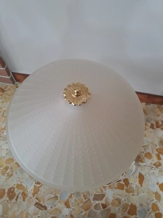 Lampada da tavolo in vetro elegante