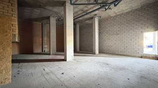 Local comercial en alquiler en Montequinto en Dos Hermanas