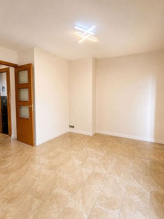 Piso en venta en Montigalà -Sant Crist en Badalona