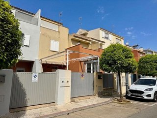 Casa adosada en venta en Castilleja de la Cuesta