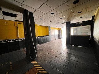 Local comercial en venta en Camino de Ronda - Rosaleda en Granada