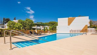 Casa adosada en alquiler en Los Naranjos - Las Brisas en Marbella
