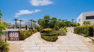 Casa adosada en alquiler en Los Naranjos - Las Brisas en Marbella