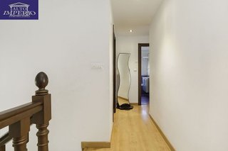Casa adosada en venta en Zubia (La)