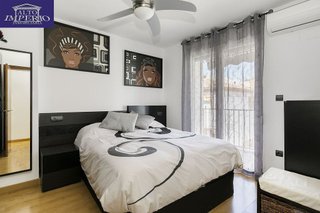 Casa adosada en venta en Zubia (La)