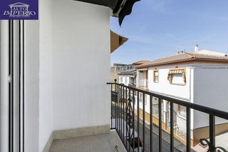 Casa adosada en venta en Zubia (La)