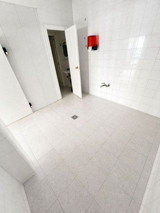 Local comercial en venta en Pinares de Venecia en Zaragoza