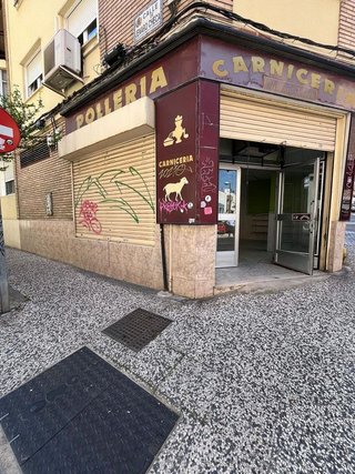 Local comercial en venta en Pinares de Venecia en Zaragoza