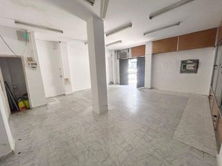 Local comercial en venta en Poligono Norte - Villegas - La Fontanilla en Sevilla