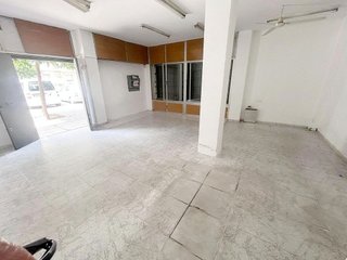 Local comercial en venta en Poligono Norte - Villegas - La Fontanilla en Sevilla