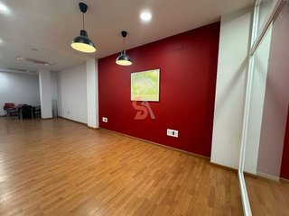 Local comercial en alquiler en Rondilla - Santa Clara en Valladolid