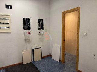 Local comercial en alquiler en Rondilla - Santa Clara en Valladolid