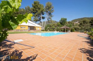 Casa rural en venta en Olesa de Montserrat
